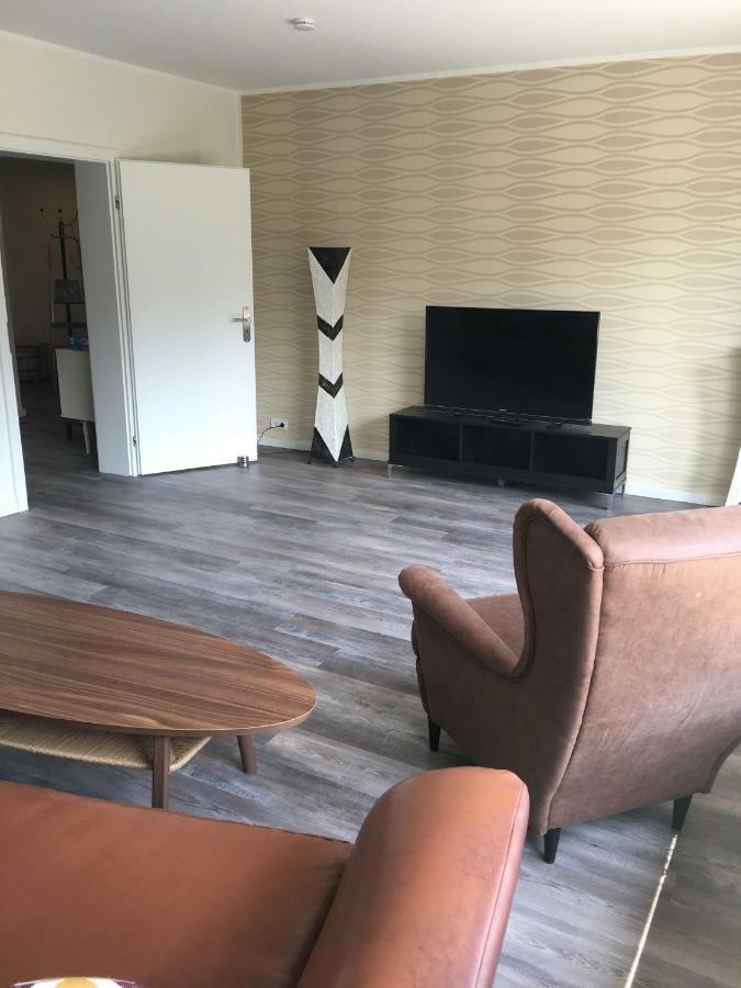 Apartement "Sam" วิลเฮล์มฮาเฟน ภายนอก รูปภาพ